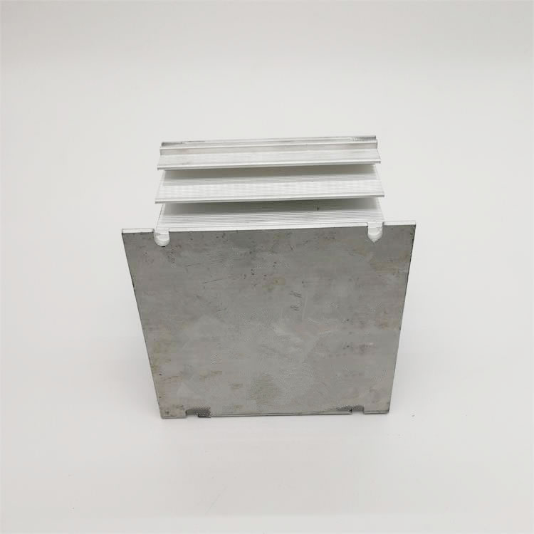 Profile radiator